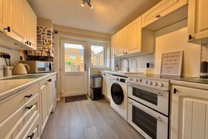 Kitchen- click for photo gallery